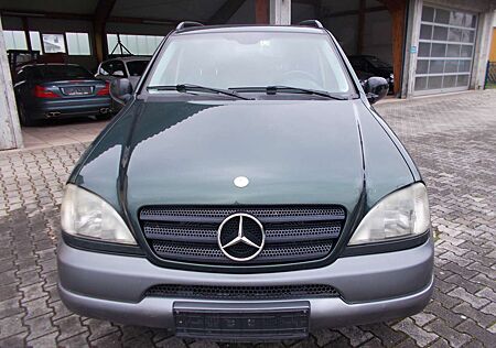 Mercedes-Benz ML 320 M-Klasse
