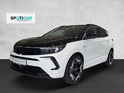 Opel Grandland X GSe Plug-in Hybrid 4 300 PS 4x4