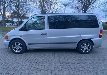 Mercedes-Benz Vito . Klima, Standheizung, Top Zustand.