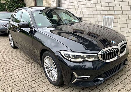 BMW 320 d Luxury Line Leder/Pano/HeadUp/LED/Keyless