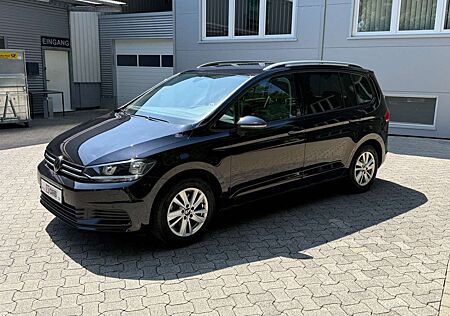 VW Touran Volkswagen Comfortline 1.5 TSI DSG CAM NAVI 7 SITZE