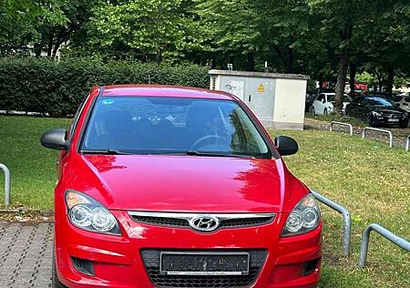 Hyundai i30 i30cw 1.4 Edition Plus