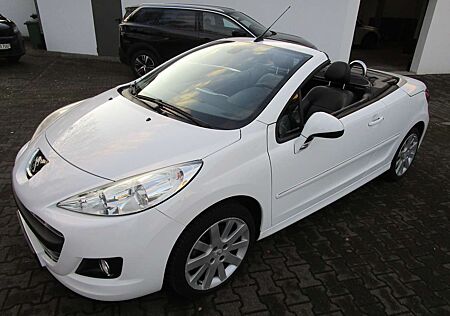 Peugeot 207 CC *Allure*Leder*