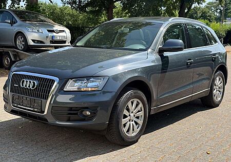 Audi Q5 2.0 TDI quattro*AUTOM*PANO*NAVI*HOLZ*AHK*TOP