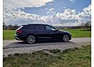 Audi A4 Avant TFSI quattro S tronic S line