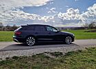 Audi A4 Avant TFSI quattro S tronic S line