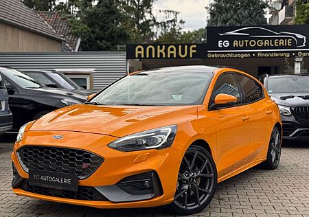 Ford Focus Lim ST PERFORMANCE*PANO*KAMERA*B&O