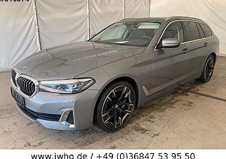 BMW 530 xD Luxury UVP94t€ Panorama DrvingProf 20"