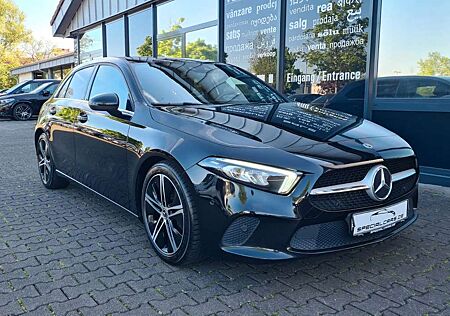 Mercedes-Benz A 180 d Style 8G DCT - WIDE - LED - BURMESTER
