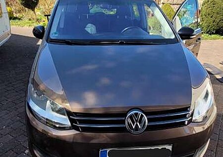 VW Sharan Volkswagen 2.0 TDI DSG Blue Motion Style