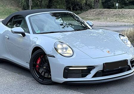 Porsche 992 911 Carrera Cabrio GTS PDK