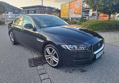 Jaguar XE Diesel 20d Prestige