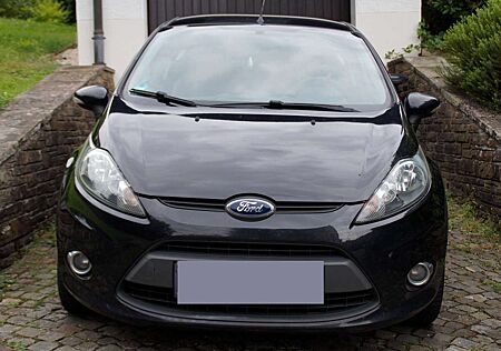 Ford Fiesta 1.25 Champions Edition 2011