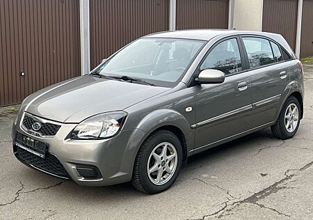 Kia Rio 1.4 EX Basis 1.HAND KLIMA AUX TÜV