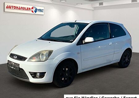 Ford Fiesta 1.3 White Magic Klimaanlage DAB+ BT