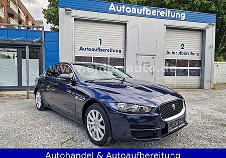 Jaguar XE 2.0 AWD LIMOUSINE AUTOMATIK ***SCHIEBEDACH***