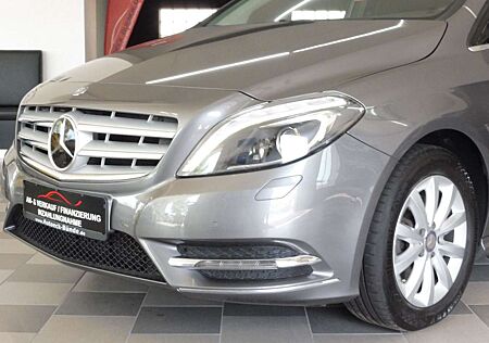 Mercedes-Benz B 200 Aut. XEN/SPUR-ASS/TW-ASS/NAV/DISTR/KAM/1.H