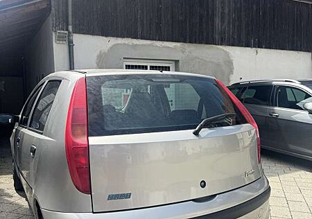 Fiat Punto 1.2 8V Active