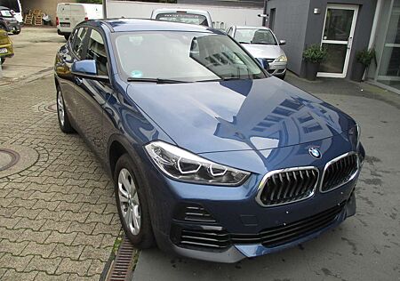 BMW X2 xDrive 25 e Advantage/ Automatik/ Panorama/ BT/ PP