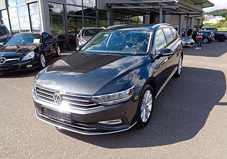 VW Passat Volkswagen 2.0 TDI140kW DSG Highline