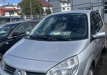 Renault Scenic 1.6 16V Emotion