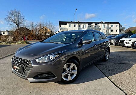 Hyundai i40 cw blue Space*Kamera*Carplay*8-Fach*PDC