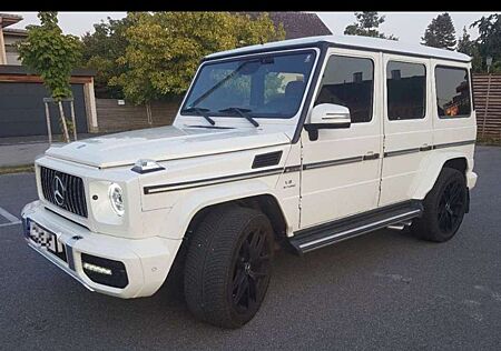 Mercedes-Benz G 63 AMG SPEEDSHIFT 7G-TRONIC