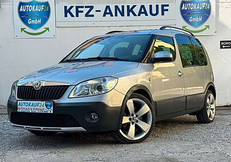 Skoda Roomster Elegance * Navi *PDC*AHK *SHZ*Panorama