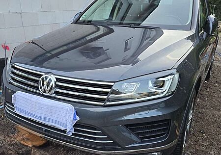 VW Touareg Volkswagen 3.0 V6 TDI SCR Blue Motion DPF Automatik