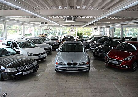 BMW 528 i