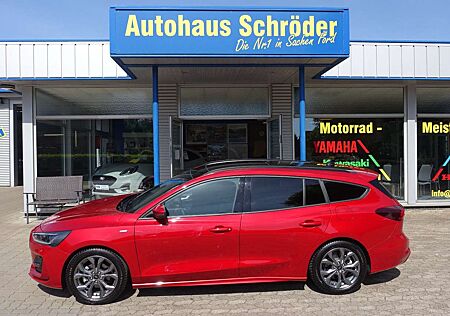 Ford Focus Turnier ST-Line / Automatik/Panorama/AHK