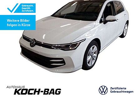 VW Golf Volkswagen VIII 1.5TSI Life NAVI PANO KLIMA SHZ LED