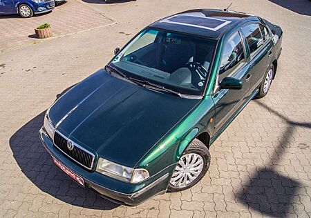 Skoda Octavia 2.0 Elegance+TUV10/2025+NR24