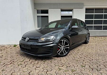 VW Golf Volkswagen VII GTD 2.0 TDI DSG Lim. Pano AHK LED