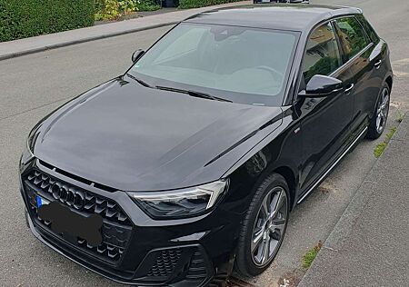 Audi A1 35 TFSI Sportback S tronic S line