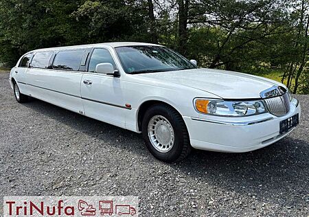 Lincoln Town Car Towncar Stretchlimousine | L-Lounge | Bar |