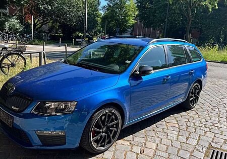 Skoda Octavia Combi RS