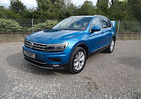 VW Tiguan Volkswagen Highline/4Motion/HUD/AHK/LED/190PS/Leder/