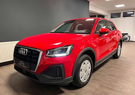 Audi Q2 35 TDI S-tronic/1.HAND/SH/LED/AHK/KAMERA/SHZ/