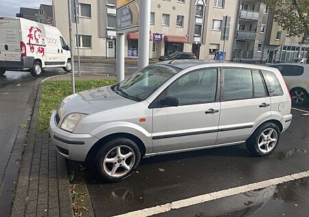 Ford Fusion 1.4 Ambiente