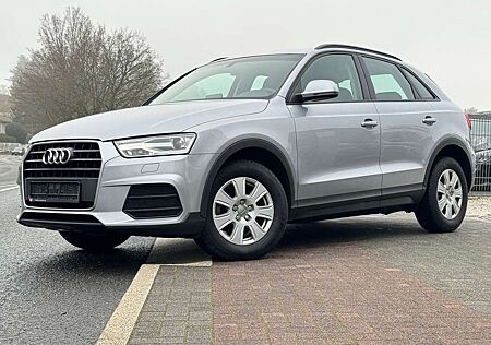 Audi Q3 Navi Keyless Go BiXenon Sitzheizung Tempomat 2Hand