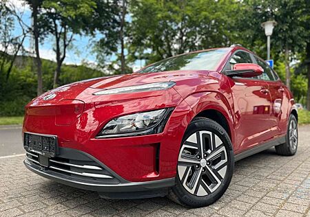 Hyundai Kona Select Elektro 64kWh|SOH100%|Garantie04/29