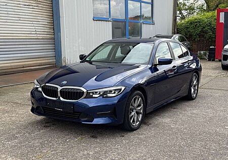 BMW 320 i Lim./360/Leder/Pano/Volldigital