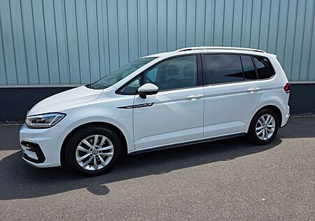 VW Touran Volkswagen /R-Line Exterieur/LED/Navi/ACC/Rear View
