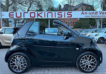 Smart ForTwo Cabrio EQ*EXCL*60kW*LEDER*SHZ*KAM*22kW