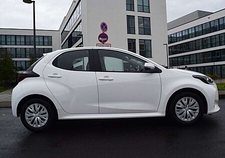 Toyota Yaris Comfort, ACC, Klima, R-Kamera, El.-Fenster