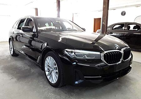 BMW 530 e Sport Leder AmbienteNavi LED dig.Cockpit