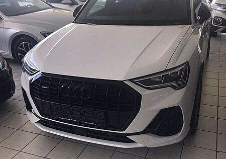 Audi Q3 40 TDI quattro S line