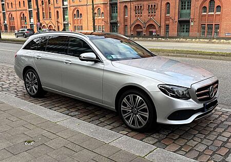 Mercedes-Benz E 400 d 4Matic T Garantie/Leder/360/Multib./Pano./8-fach