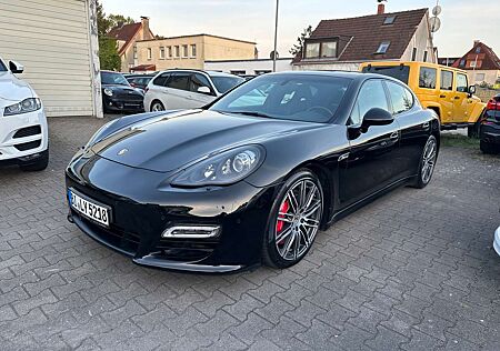 Porsche Panamera GTS-VOLLAUSSTATTUNG